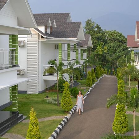 Sprise Munnar Resort And Spa ภายนอก รูปภาพ