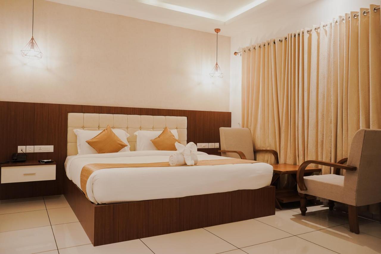 Sprise Munnar Resort And Spa ภายนอก รูปภาพ