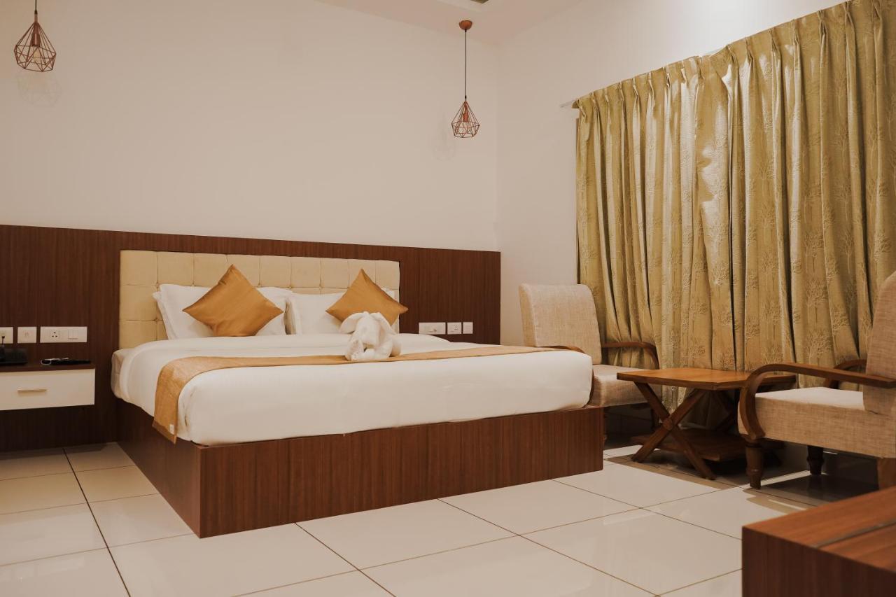 Sprise Munnar Resort And Spa ภายนอก รูปภาพ