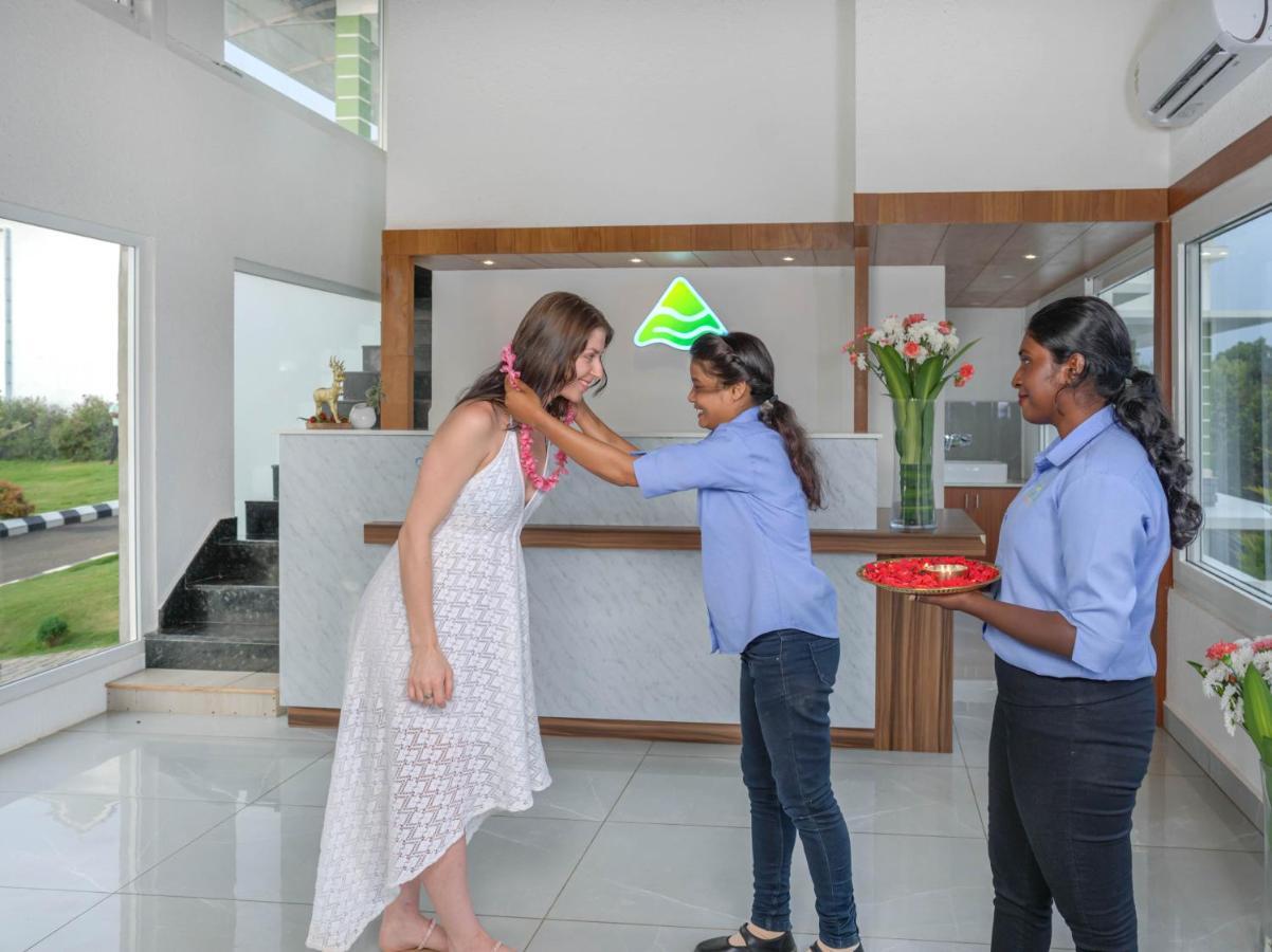 Sprise Munnar Resort And Spa ภายนอก รูปภาพ